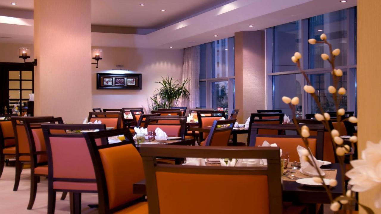 Copthorne Downtown By Millennium Hotel Abu Dhabi Bagian luar foto